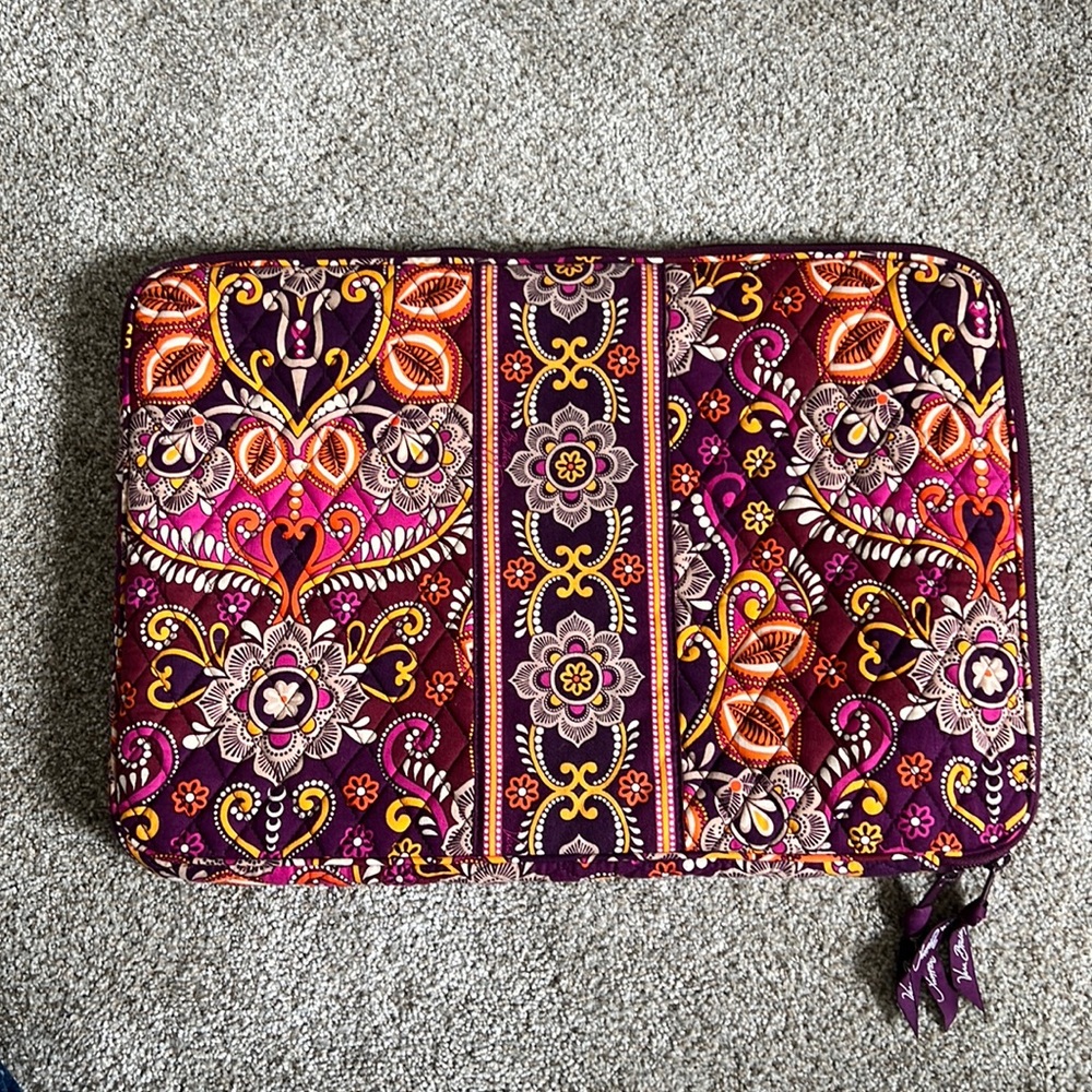 Vera Bradley 15 in computer sleeve